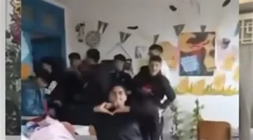 معلمة مدرسة عبد السلام المحجوب في الإسكندرية تتسبب في مطالب بفصل الطلاب